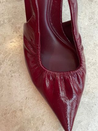 Tacones rojos Stradivarius -talla 38