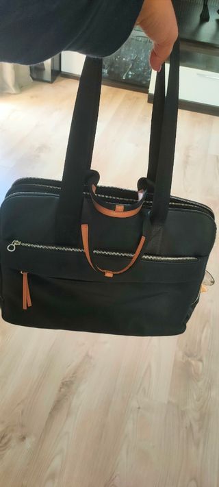 Bolso negro trabajo