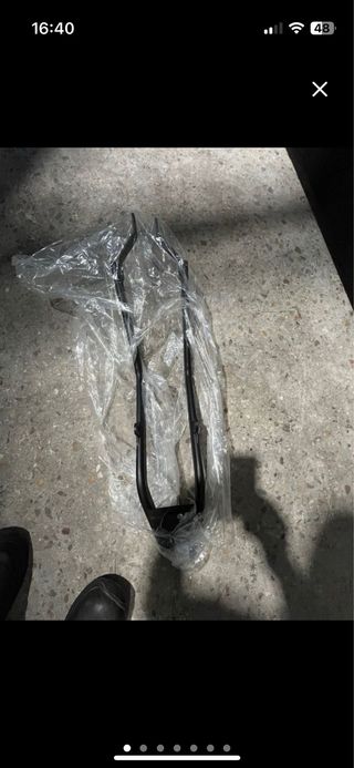 Soporte baúl SHAD CBR125 (03-10)