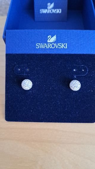 Pendientes Swarovski  Blow Nuevo. Plateado