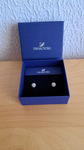 Pendientes Swarovski  Blow Nuevo. Plateado