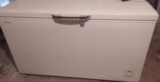 Congelador Hisense 420L ,como neuva precio 240€ 