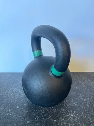 Kettlebell 24kg - Peso muerto. Marca Bear Fitness