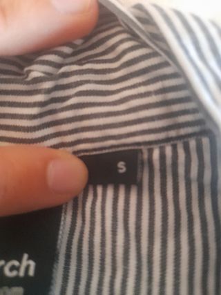 Blusa rayada azul y gris