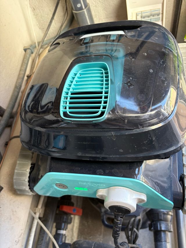 Dolphin Liberty 200 Robot Piscina