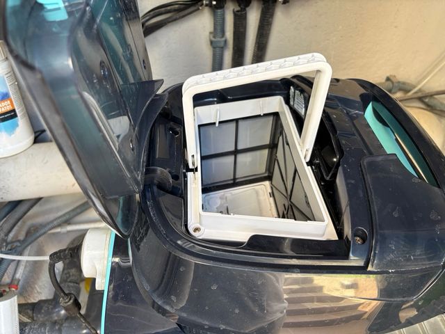 Dolphin Liberty 200 Robot Piscina