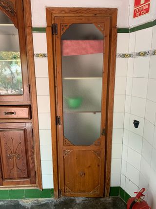 Alacena antigua de madera - Mobiliario rústico