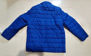 Chaqueta acolchada azul hombre