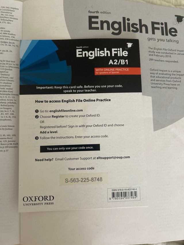 English File A2/b1 Student's Book And Workbook ...