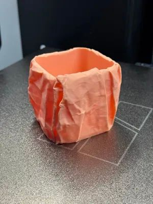 Maceta 3d diseño arrugado