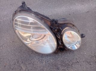 Faro derecho mercedes E w211 restiling