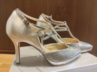 Zapatos tacón plata mujer