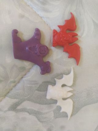 3 Figuras Drakis: Fantasma y Murciélagos