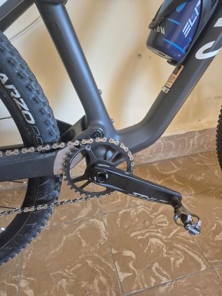 Bicicleta MTB 29" RockShox