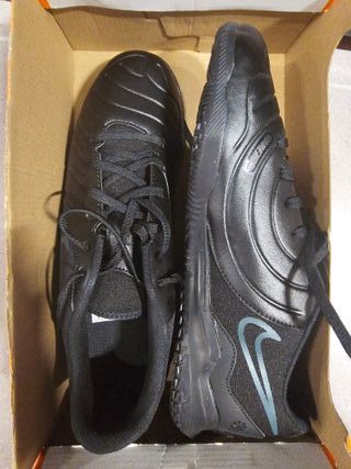 Botas futbol Nike Legend 10 Club IC