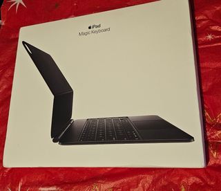 Magic Keyboard iPad Pro de 13 pulgadas (M4 Negro