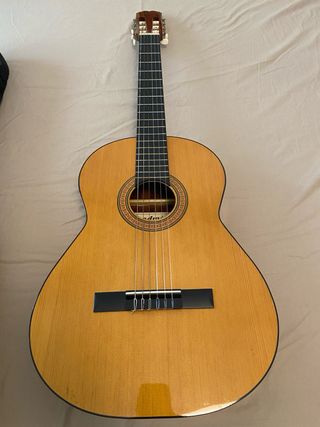 Guitarra clásica Admira Rosario