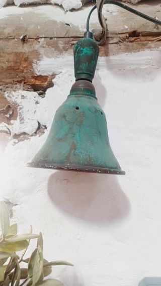 Lampara antigua metal dorada-verde