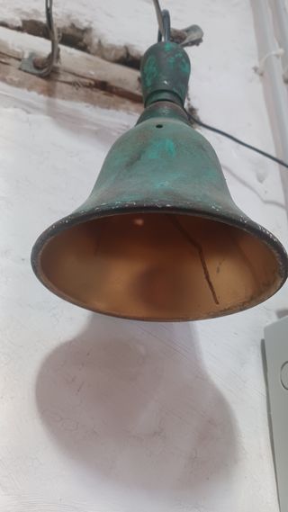 Lampara antigua metal dorada-verde