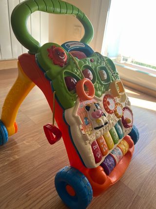 Correpasillos musical infantil
