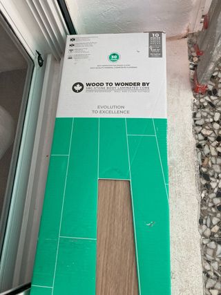 Suelo laminado SPC Wood to Wonder (10 piezas)