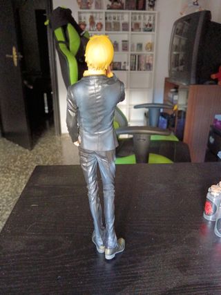 Figura Sanji One Piece.
