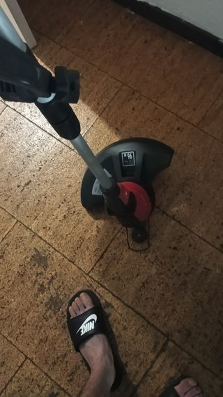 Desbrozadora eléctrica