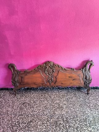Cabecero y piecero antiguo tallado madera