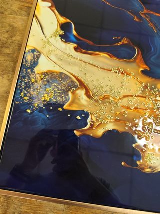 Cuadro abstracto azul y dorado