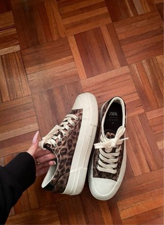 Zapatillas Zara leopardo