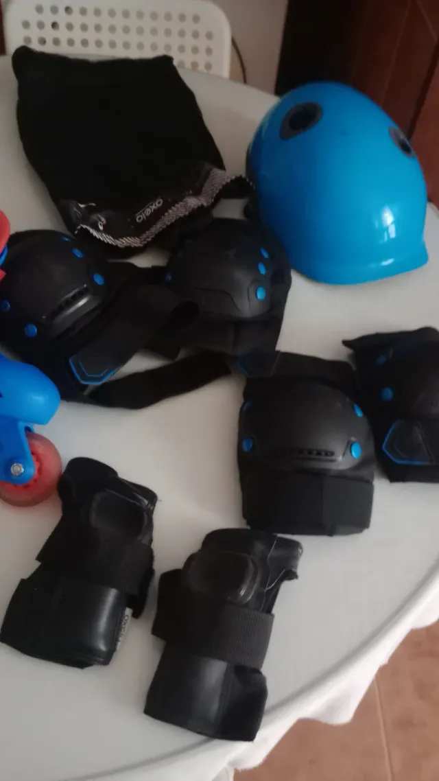 Patines y protecciones niño