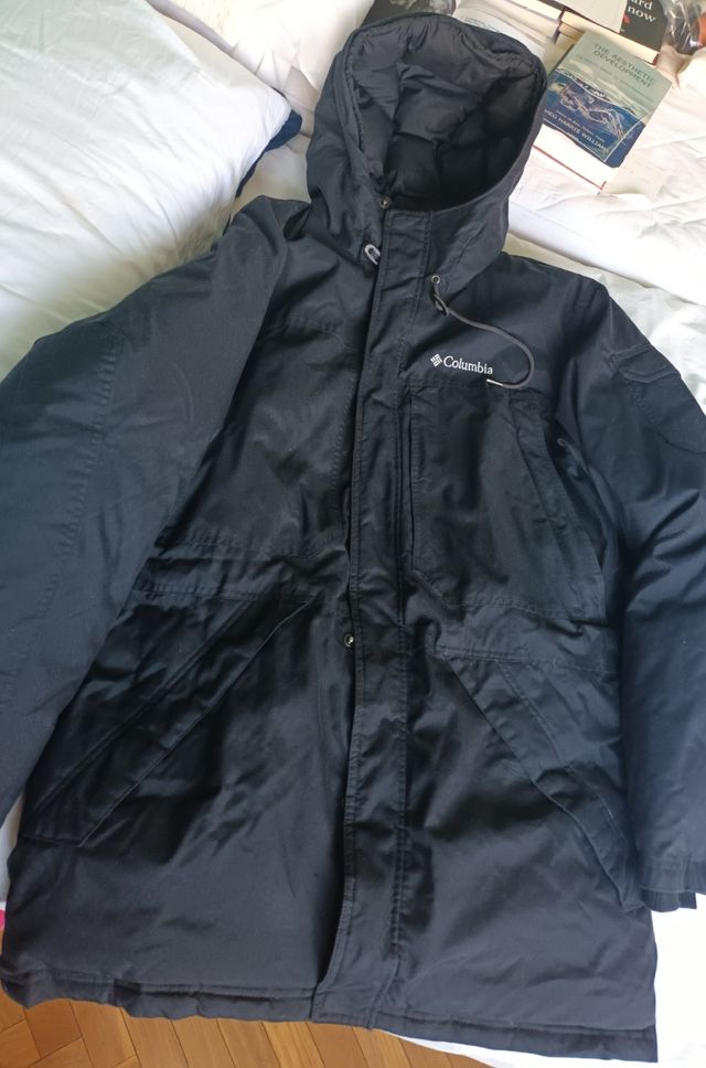 Parka Columbia negra
