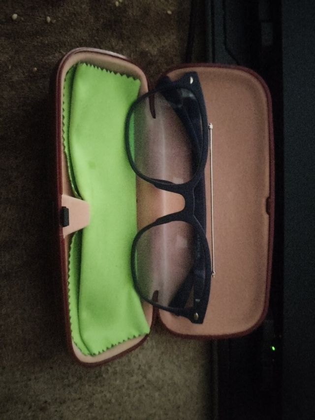 Gafas de sol, cristales azules, como nuevas