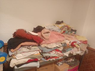 Ropa niña usada variada de 5 años hasta la 7 