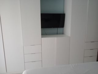 Armario blanco de 135 cm