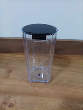Depósito agua essenza mini Nespresso