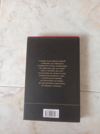 Mayada hija de Irak. Traducción de Verónica Canales Medina.