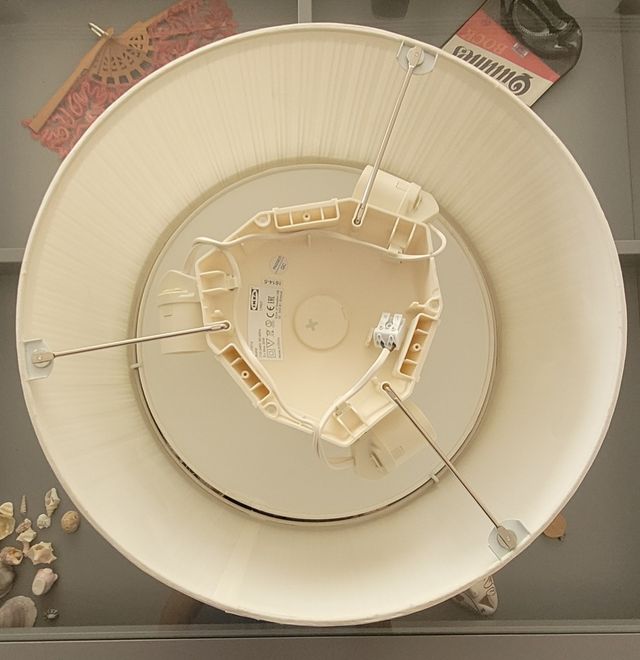 Lámpara techo IKEA ÅRSTID blanca