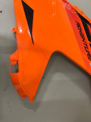 Spoiler tanque de gasolina KTM 1290 ADV 2024