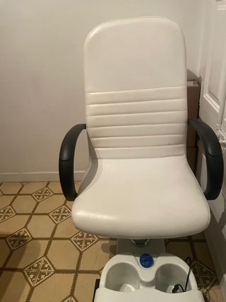 Sillón pedicura blanco - Reposapiés