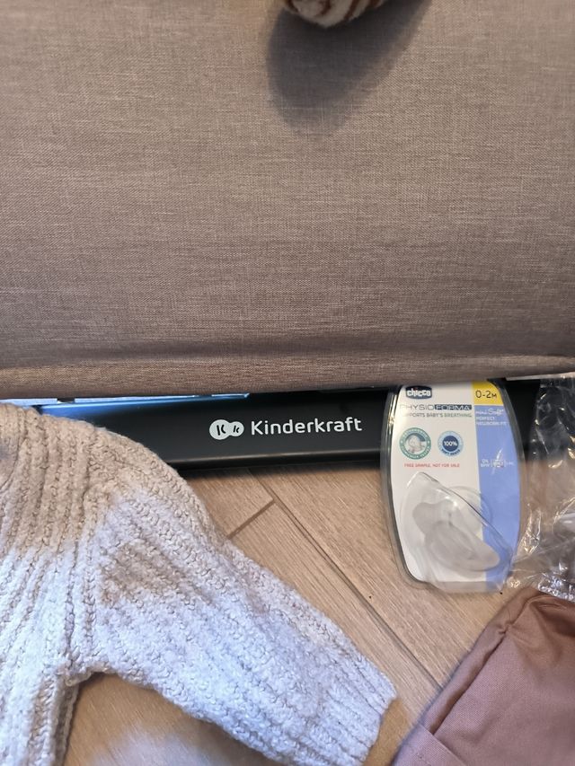 Hamaca Bebé Kinderkraft + Ropa