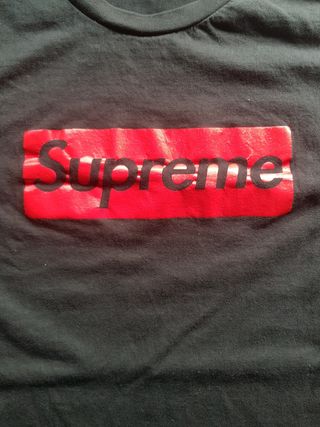 Camiseta Supreme negra