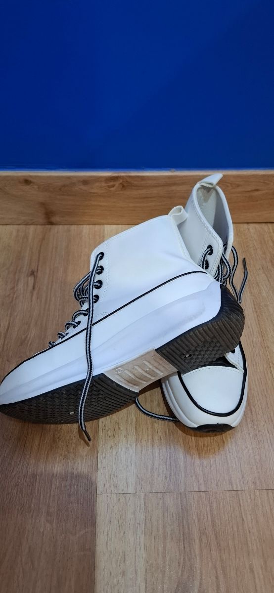 Bambas blancas tobillera