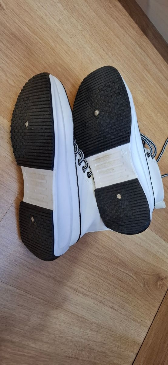 Bambas blancas tobillera