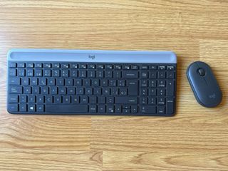 Teclado y ratón Logitech MK470