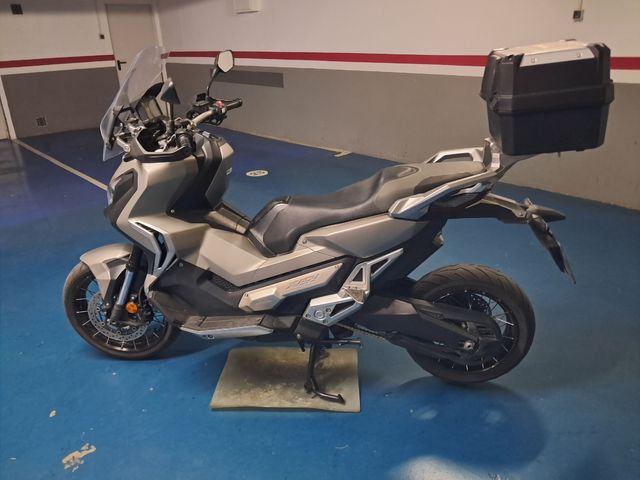Honda X-ADV 750 - 2.020