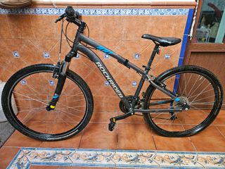 Bicicleta Rockrider 100 ST