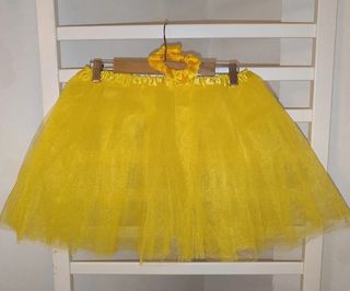 Tutú amarillo niña