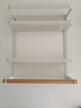 Estante especiero imantado blanco con portarrollos