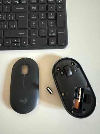 Teclado Logitech MK470 + Ratón